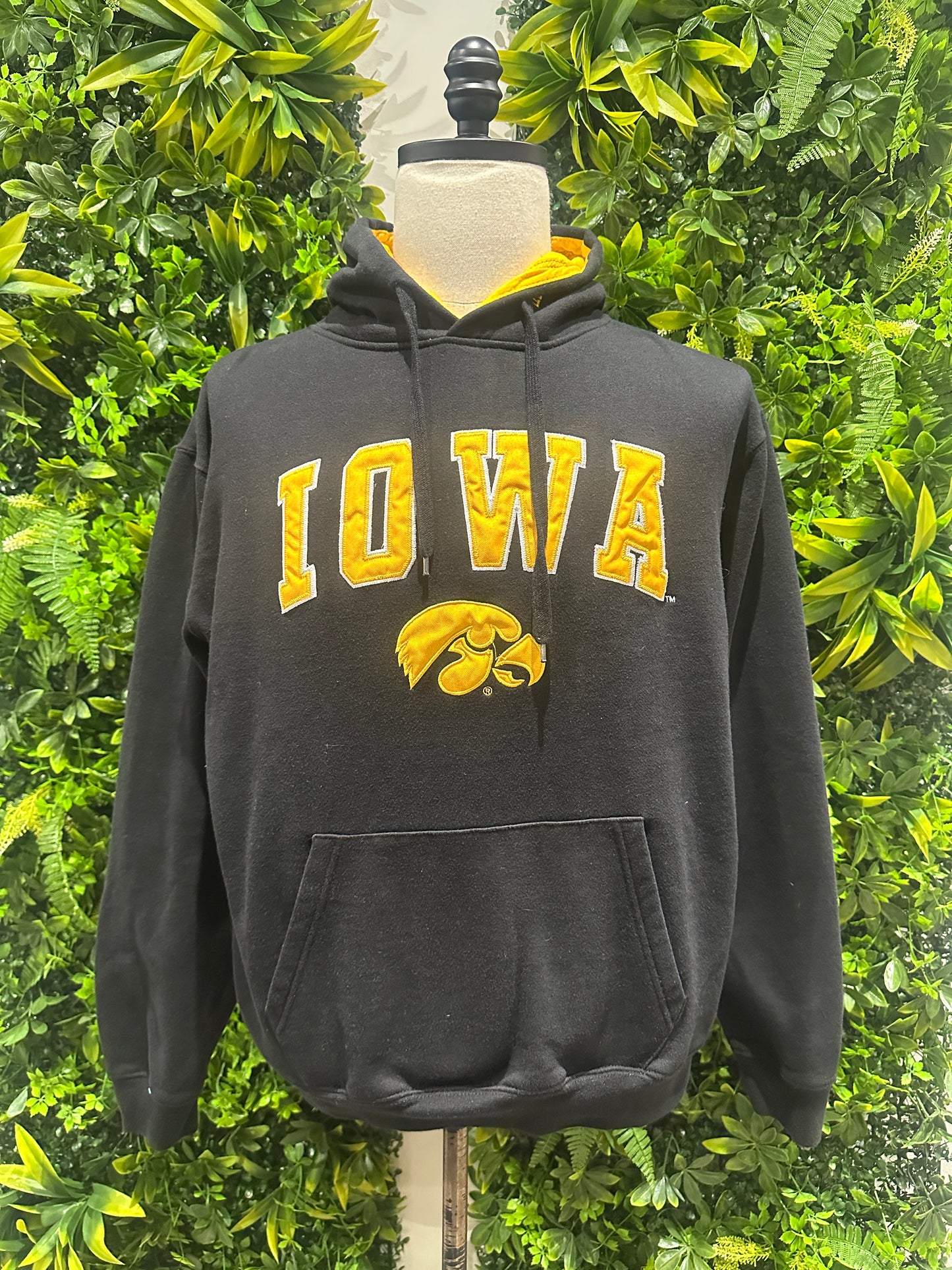 (Womens XL) University of Iowa Hawkeyes Sweatshirt 007