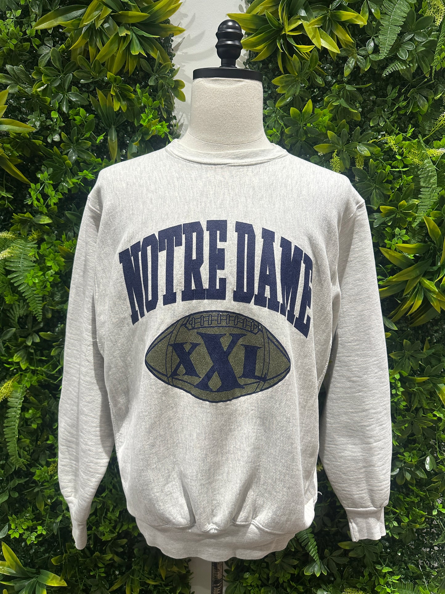 (Mens XL) 90s Notre Dame Spell-Out Sweater 007