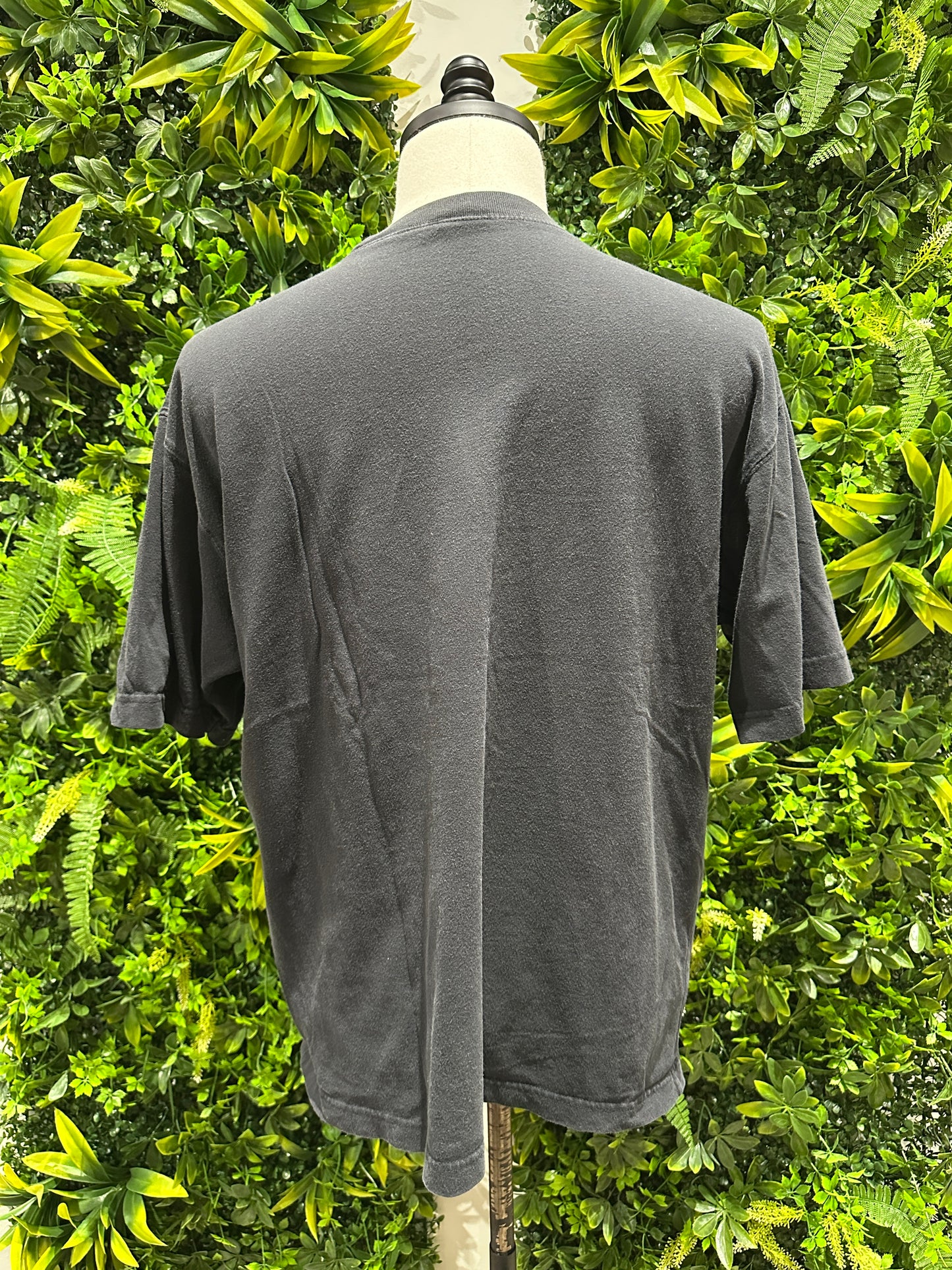 (Mens XL) 90s Nike Black Shirt 007