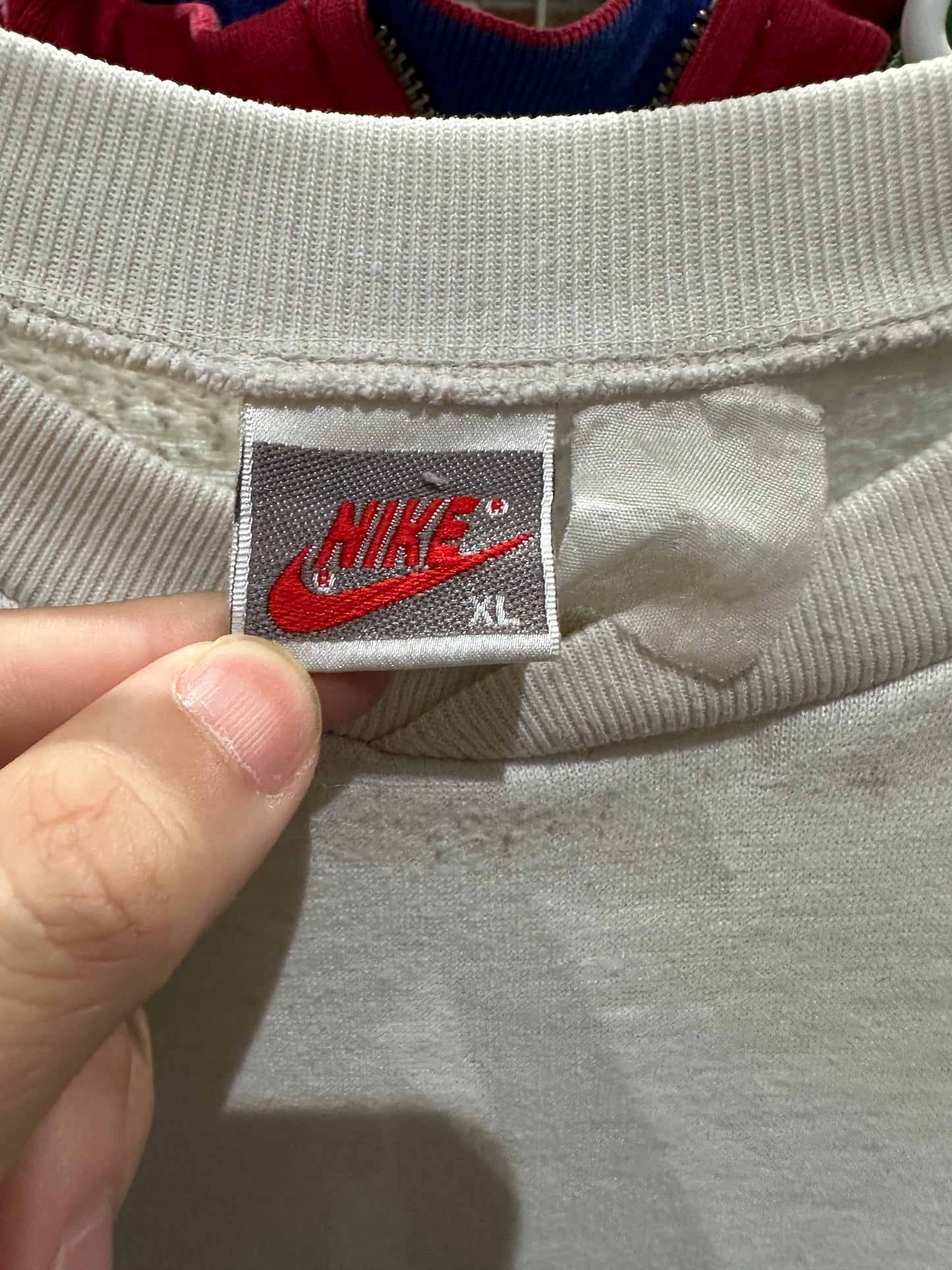 (Mens XL) 90s Nike White & Gray Sweater 007