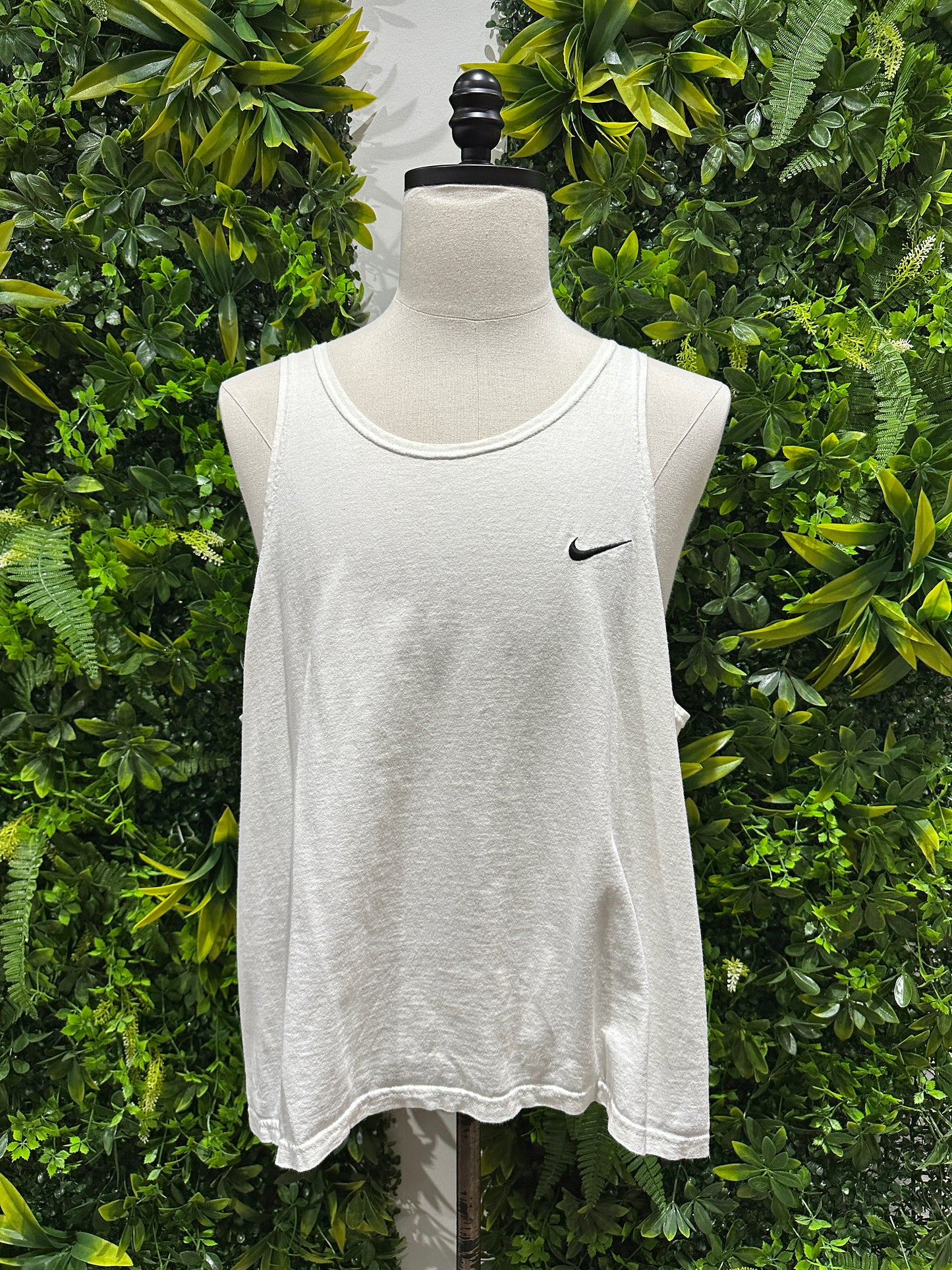 (Mens XL) 90s Nike White Tank-Top 007
