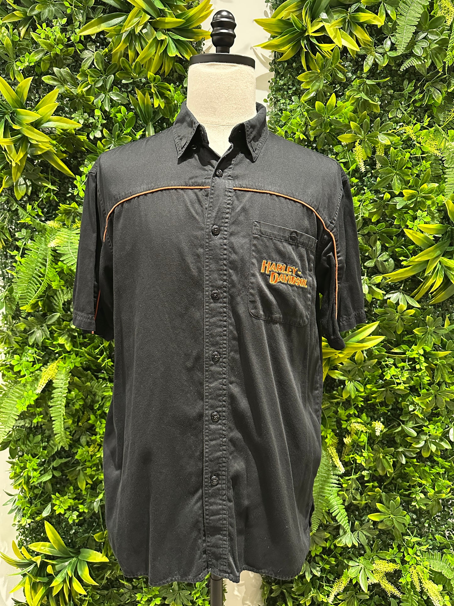 (Mens Large) Harley Davidson Black Button-Up Shirt 007