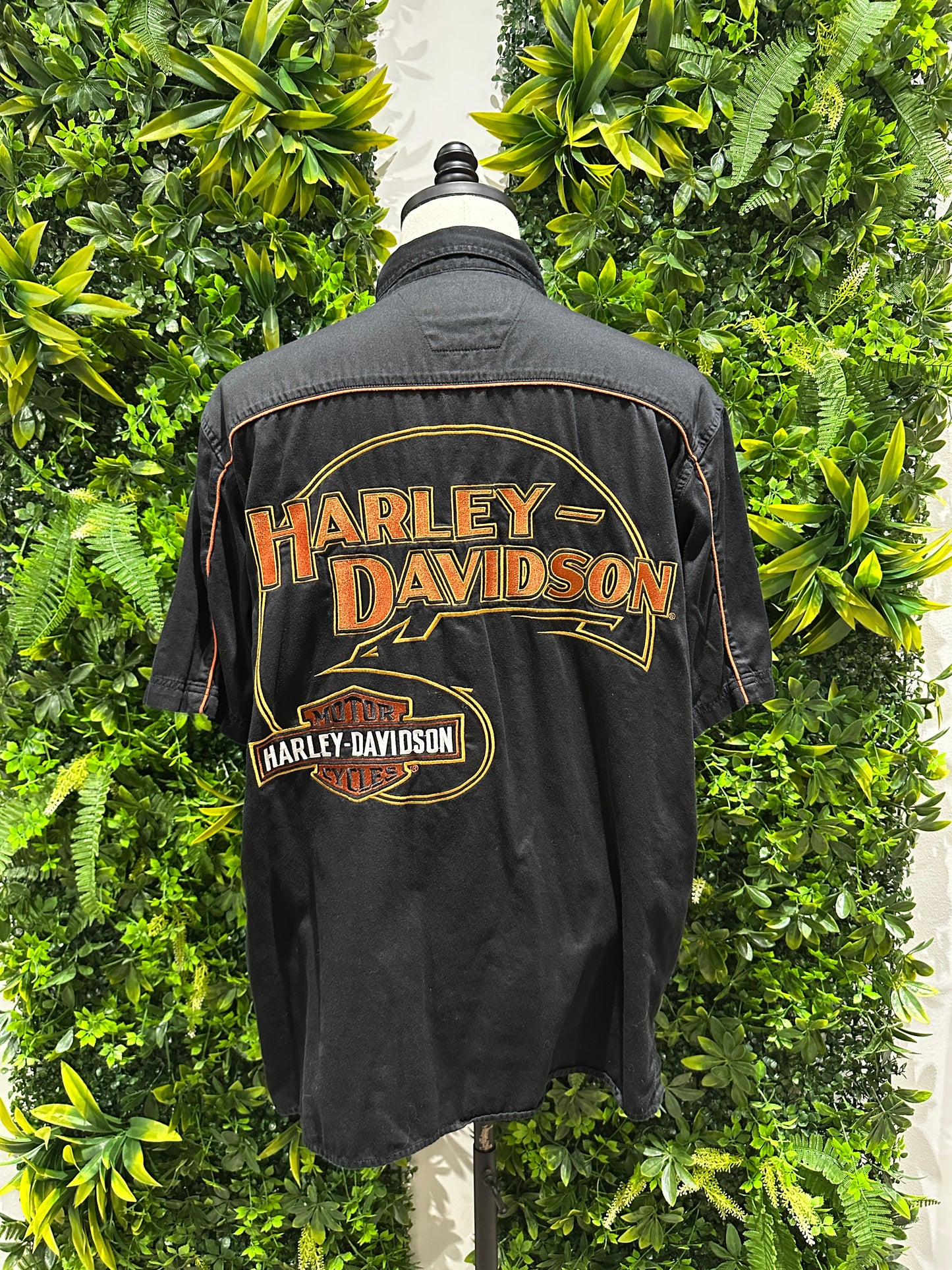 (Mens Large) Harley Davidson Black Button-Up Shirt 007
