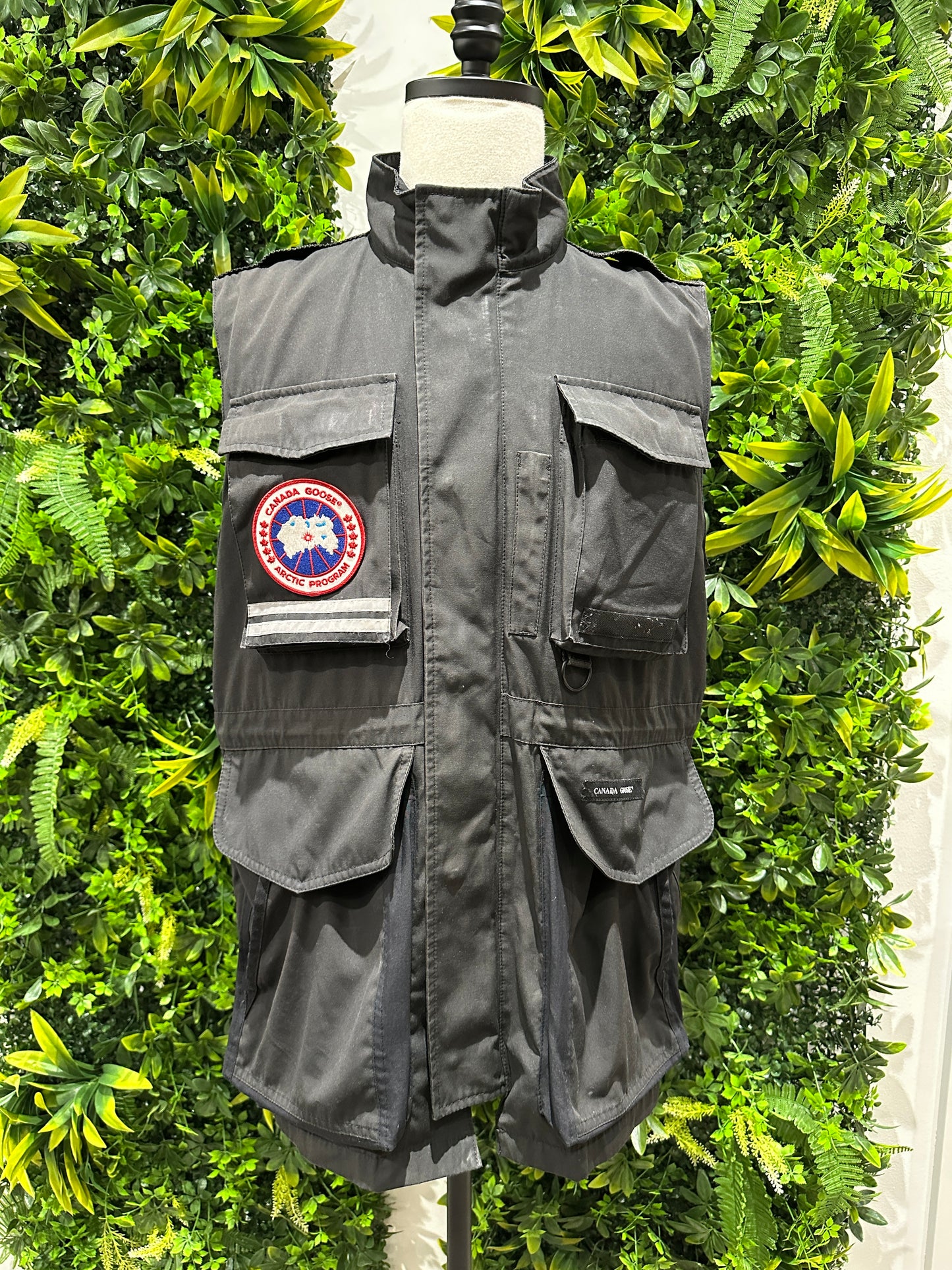 (Mens Large) Canada Goose Black Utility Vest 007