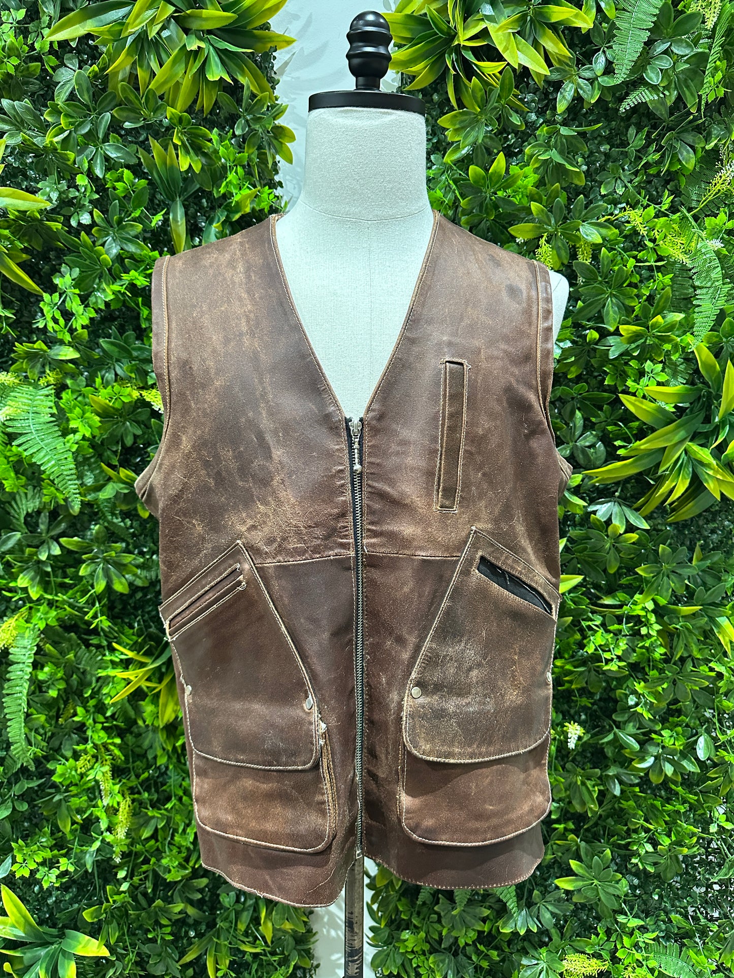 (Mens Medium) TKO Brown Biker Leather Vest 007
