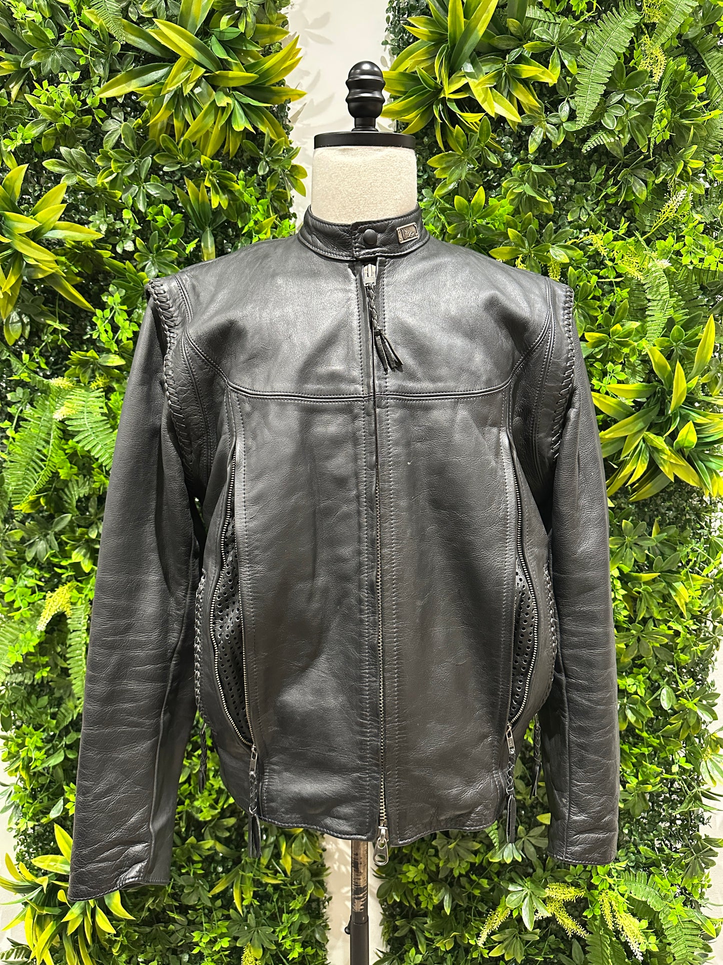 (Mens Large) Harley Davidson 'Willie G' Leather Jacket 007