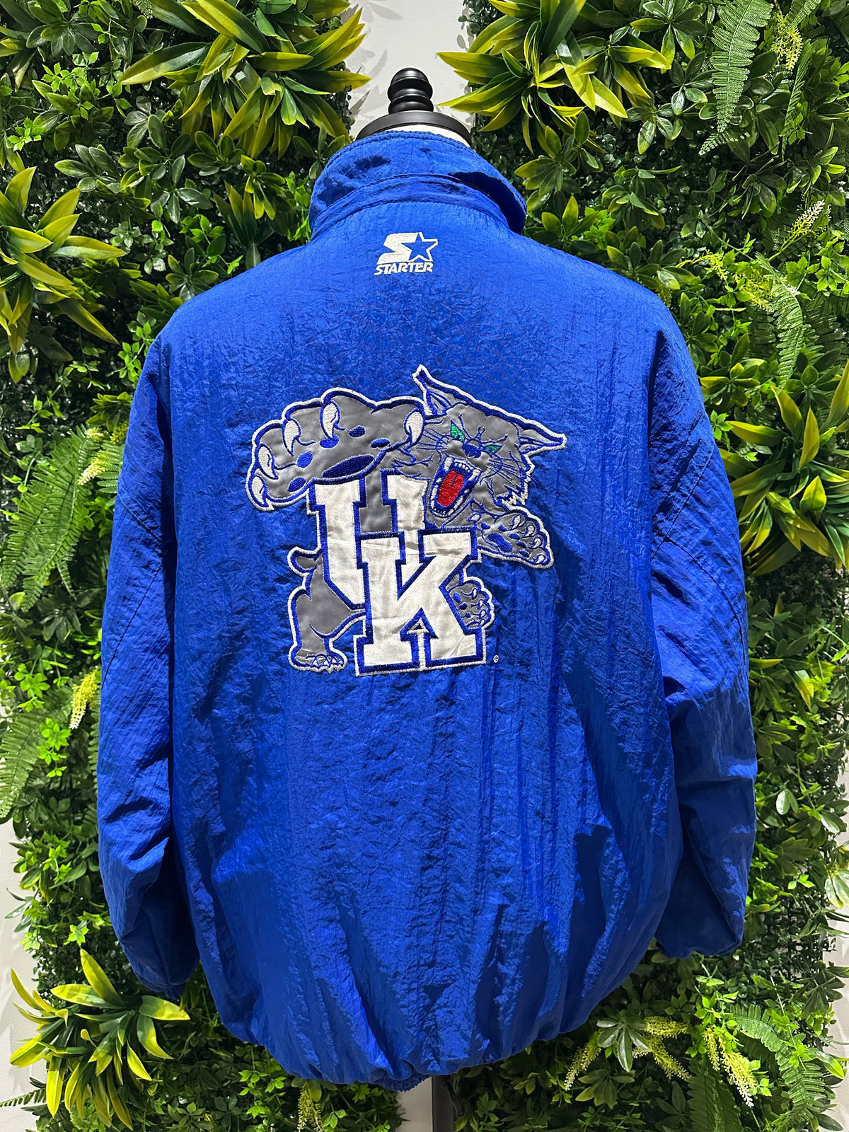 (Mens XL) 90s Starter Kentucky Wild Cats Puffer Jacket 007