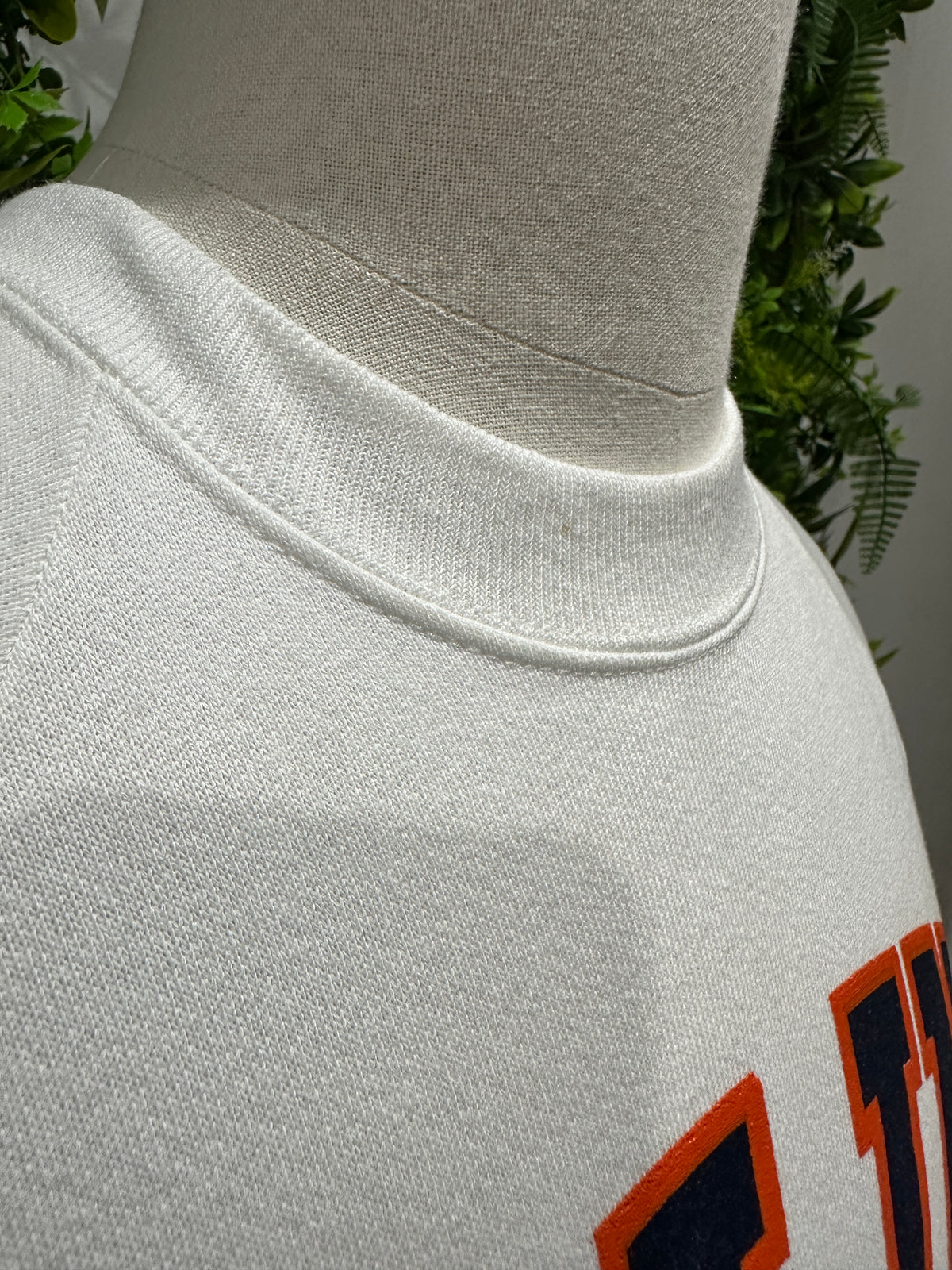 (Womens Large) 80s University of Illinois 'Illini Mom' Sweater 007