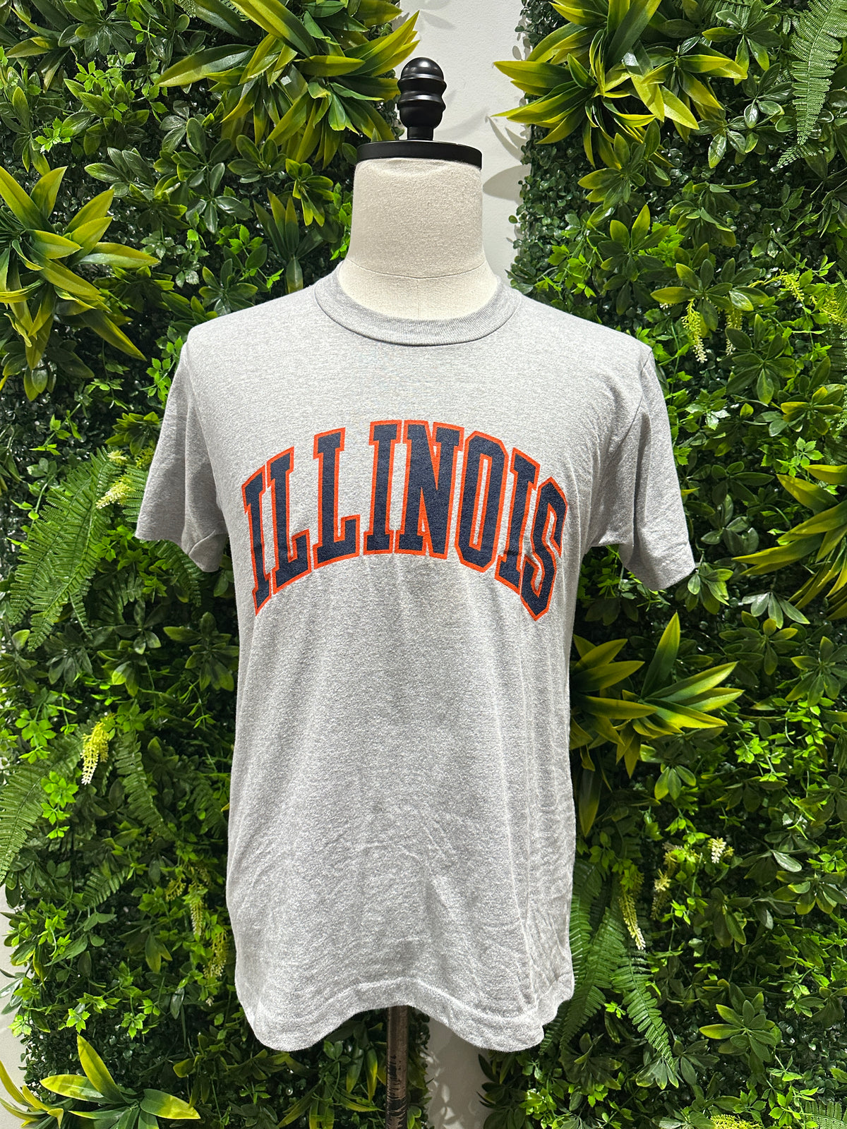 (Mens Medium) 80s University of Illinois Spell-Out Shirt 007