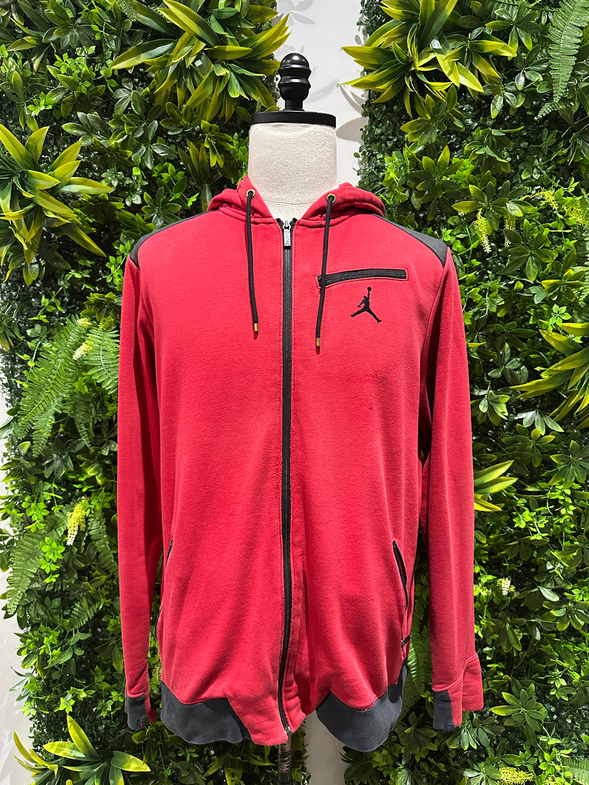 (Mens XL) Air Jordan Black & Red Sweatshirt 007