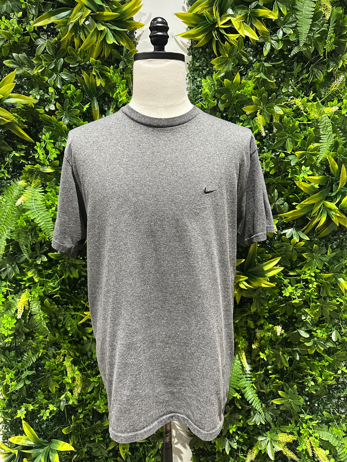 (Mens Large) Nike Gray Shirt 007
