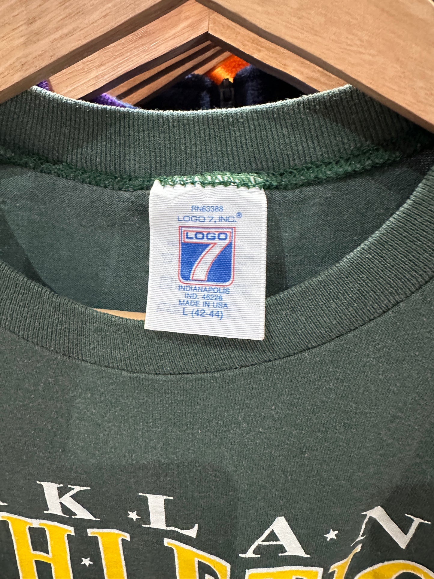 (Mens Large) 1989 Oakland Athletics Shirt