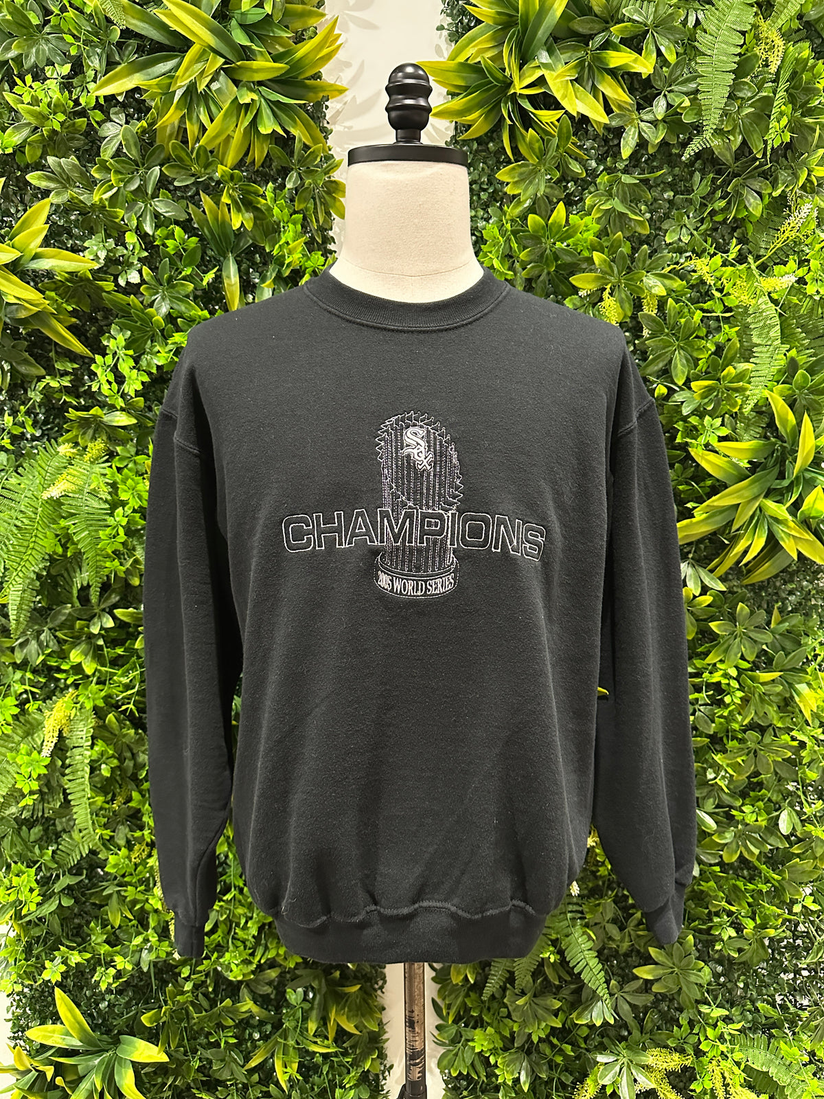 (Mens Medium) 2005 Chicago White Sox World Series Sweater 007