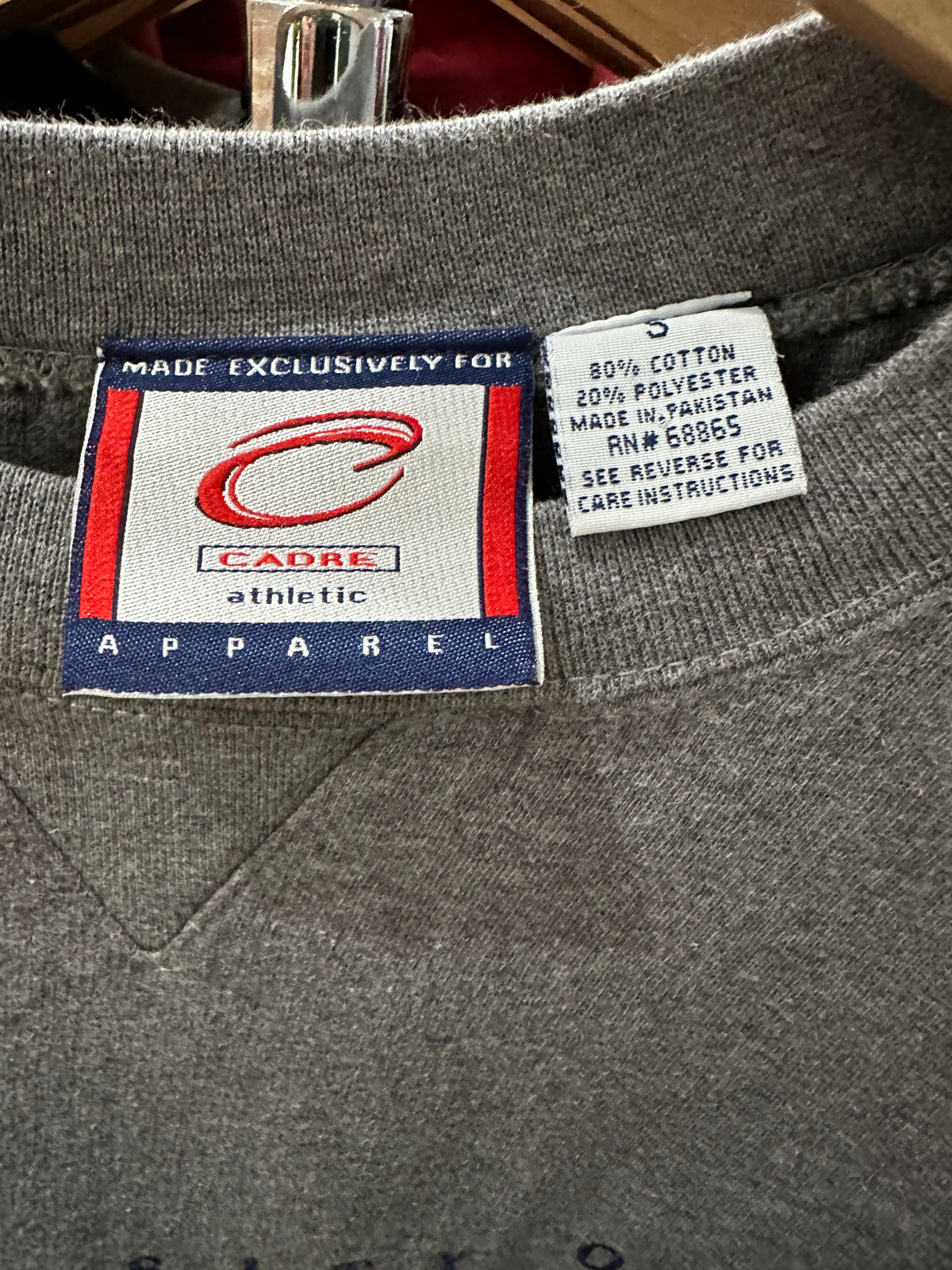 (Mens Small) 90s University of Illinois Spell-Out Sweater 007