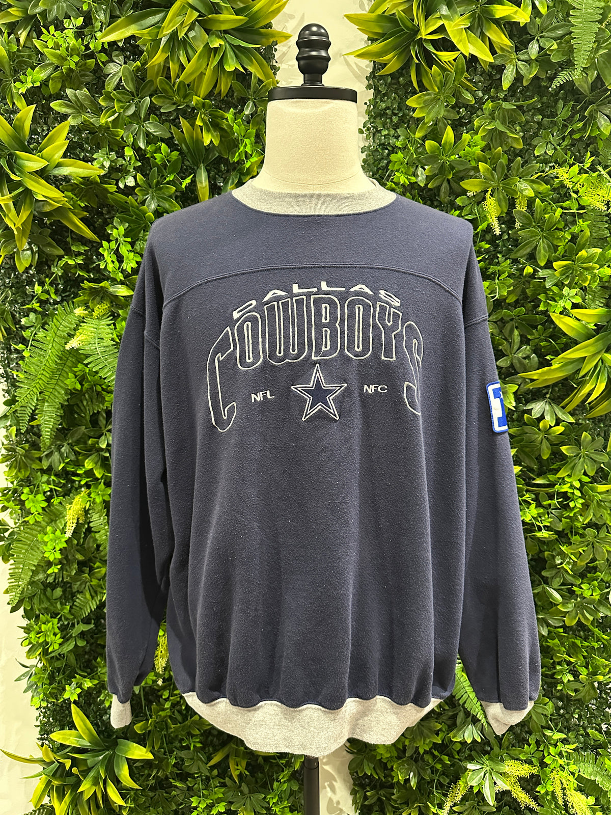 (Mens XL) 90s Dallas Cowboys Spell-Out Sweater 007