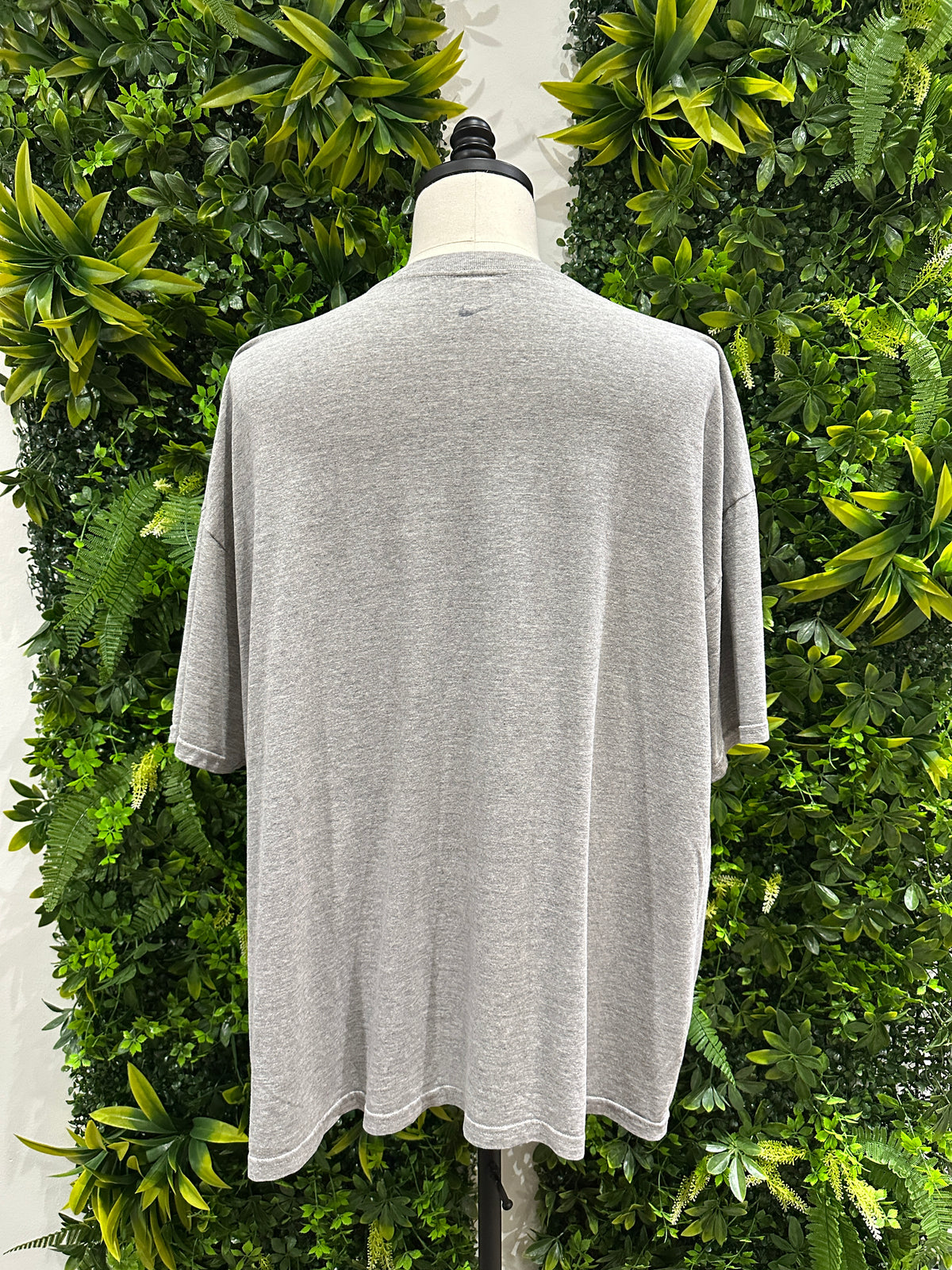 (Mens 2X) Nike Gray Shirt 007