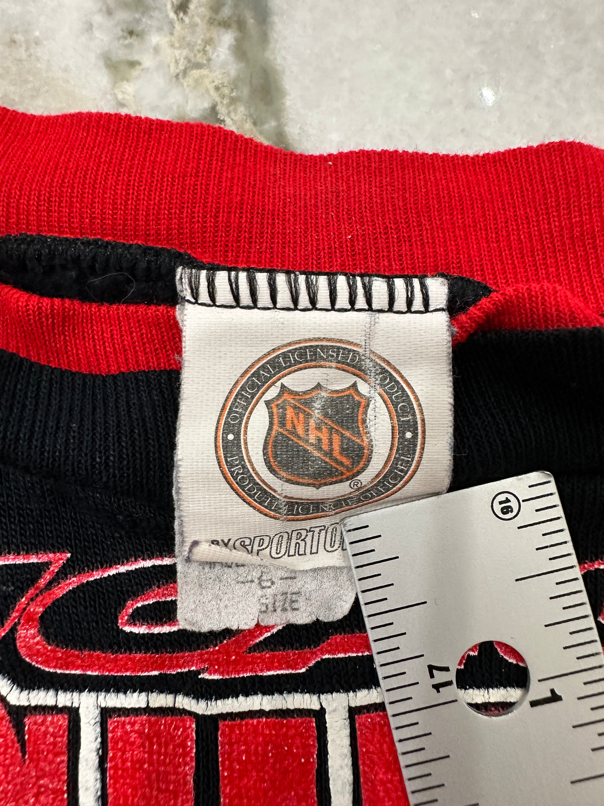 (Toddler Large) 90s Chicago Blackhawks Sweater 007