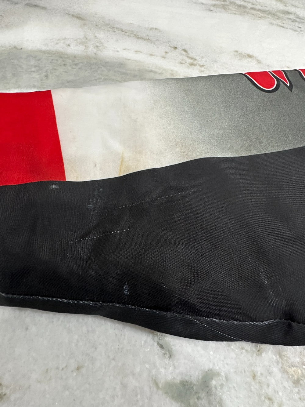 (Kids Small 18/20) Vintage 90s Chalk Line Chicago Bulls Jacket|682