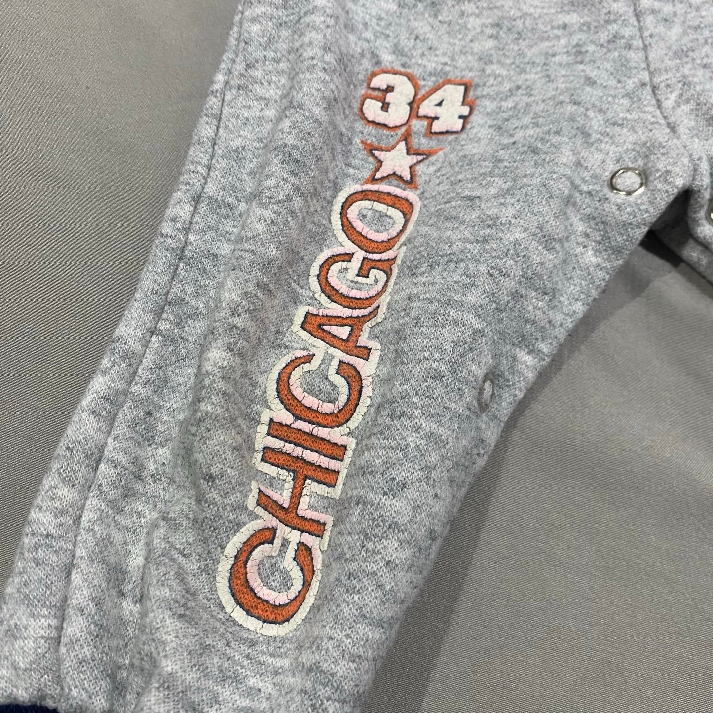 Vintage 90's Chicago Bears Onesie Toddler 6/9 Months NFL Gray Bull Frog Sleep