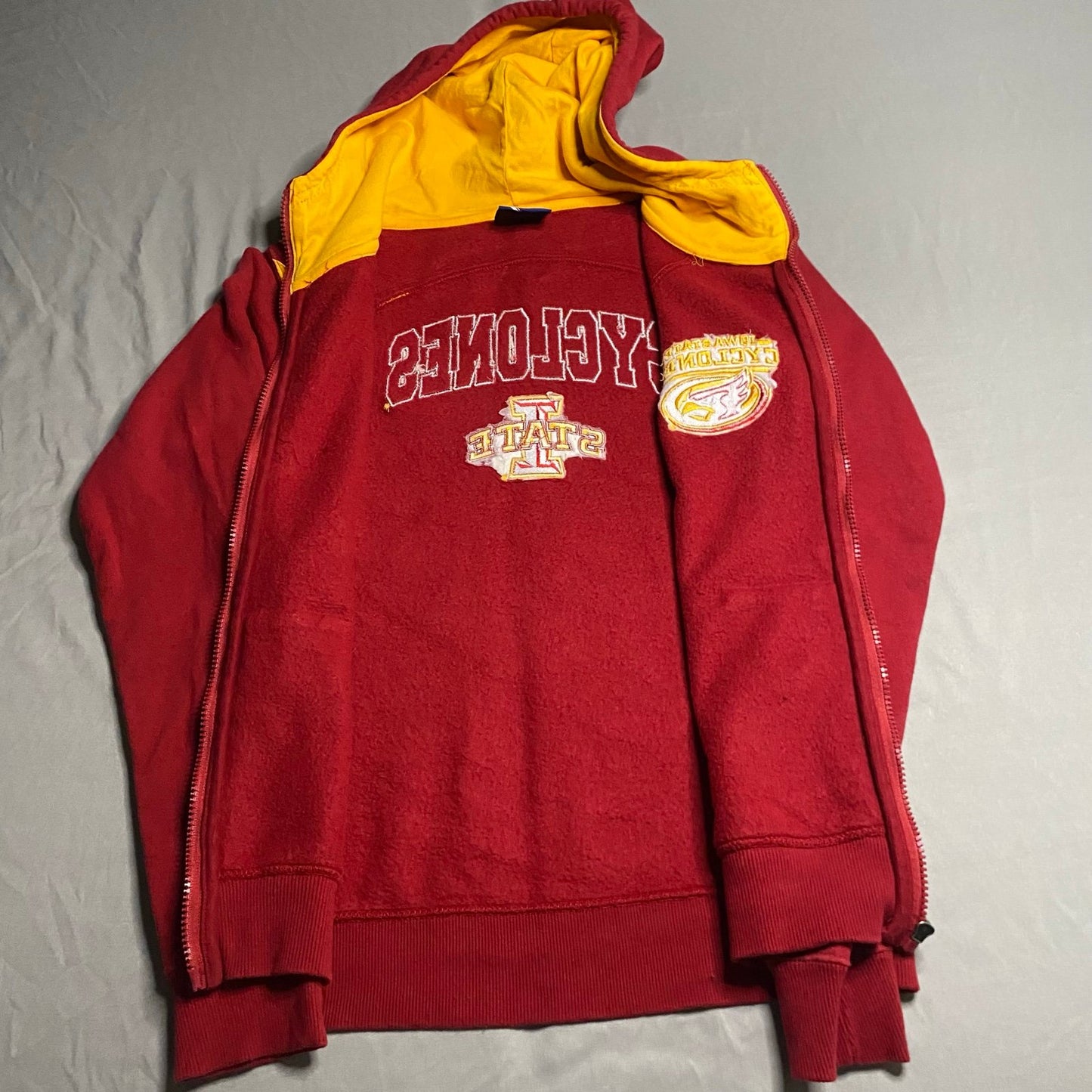 Iowa State Cyclones Hoodie Sweatshirt Womans Small Red Yellow Embroidered NCAA