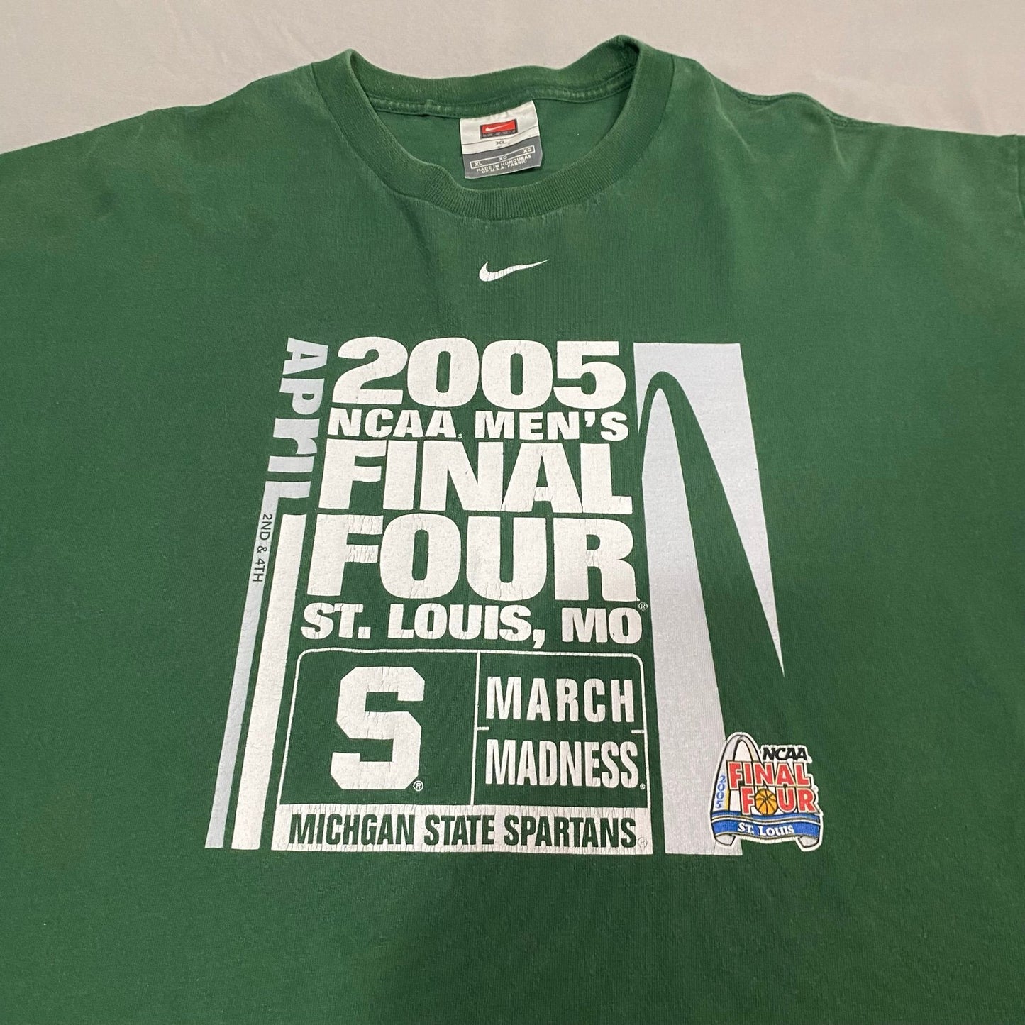 Vintage 2005 NCAA Final Four Michigan State Shirt Nike Mens XL Center Swoosh