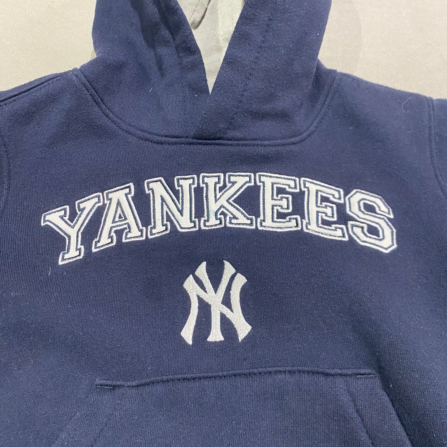 New York Yankees Hoodie Toddler 2T Majestic Embroidered Sweatshirt Kids Youth