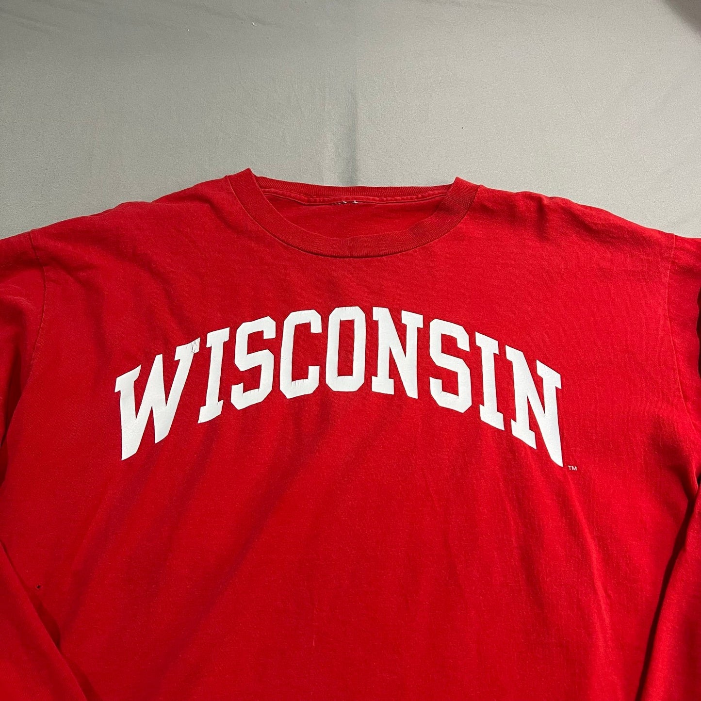 University of Wisconsin Badgers Shirt Long Sleeve Womans XL Red NCAA College