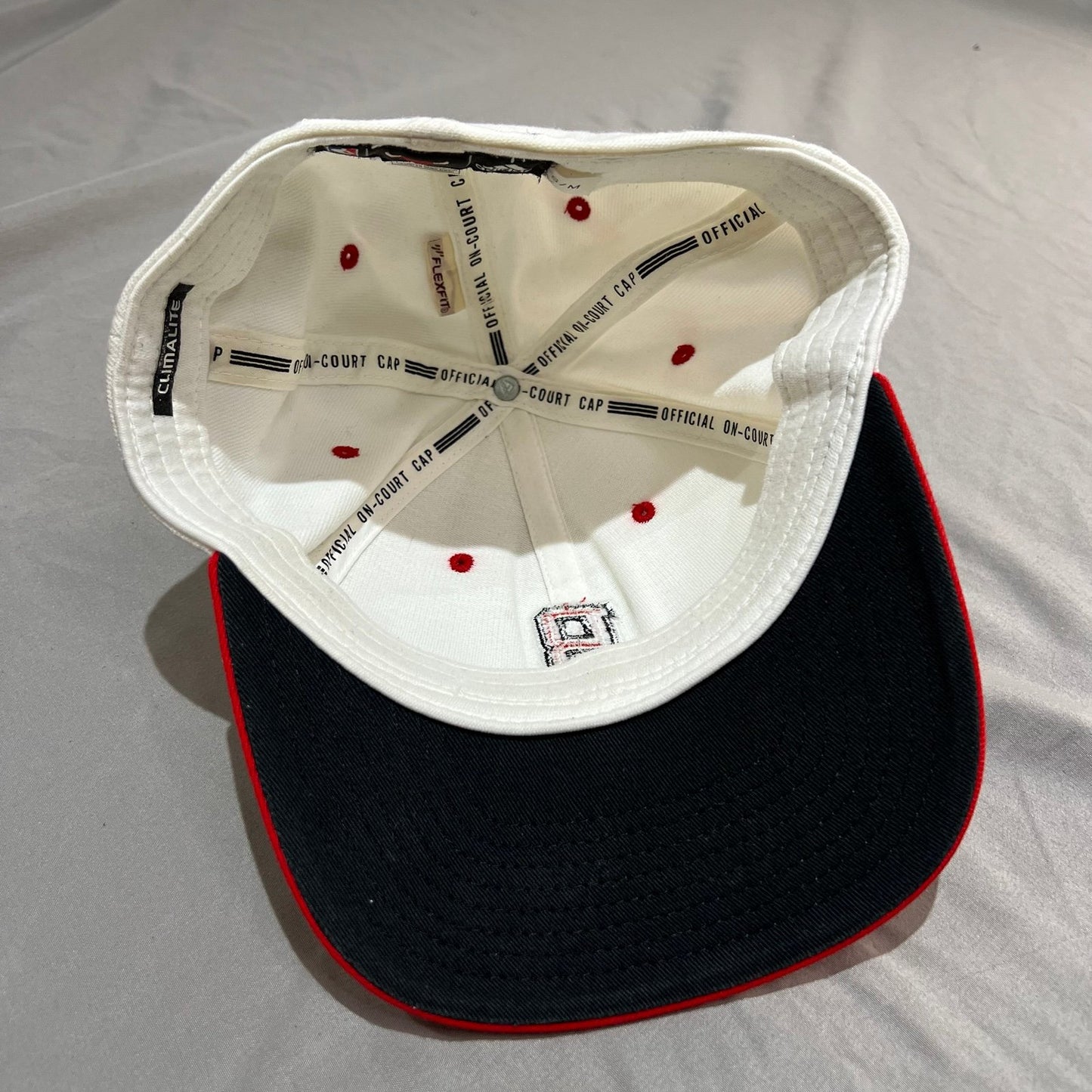 Chicago Bulls Fitted Hat Small/Medium Adidas Climaelite NBA White Red Cap Adult