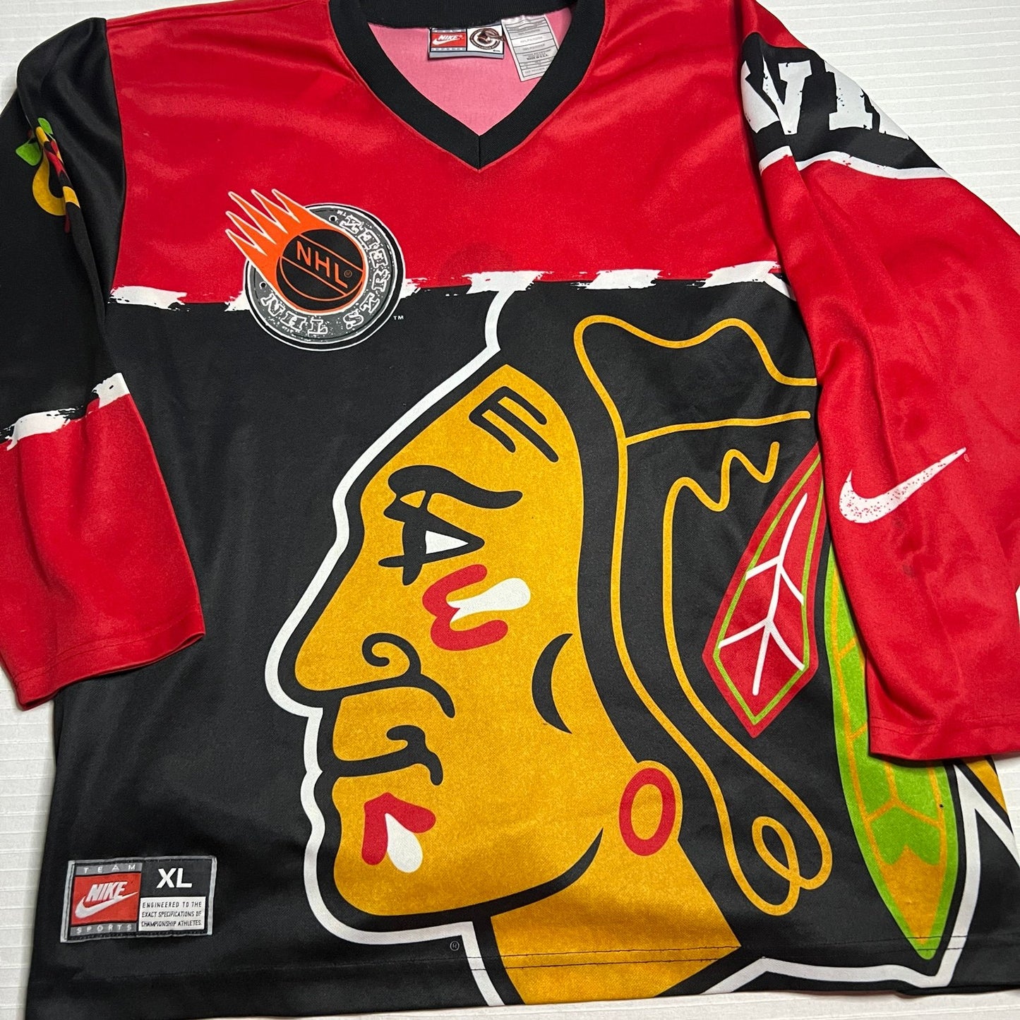 Vintage Nike Chicago Blackhawks All Over Print Mens XL Hockey Jersey NHL