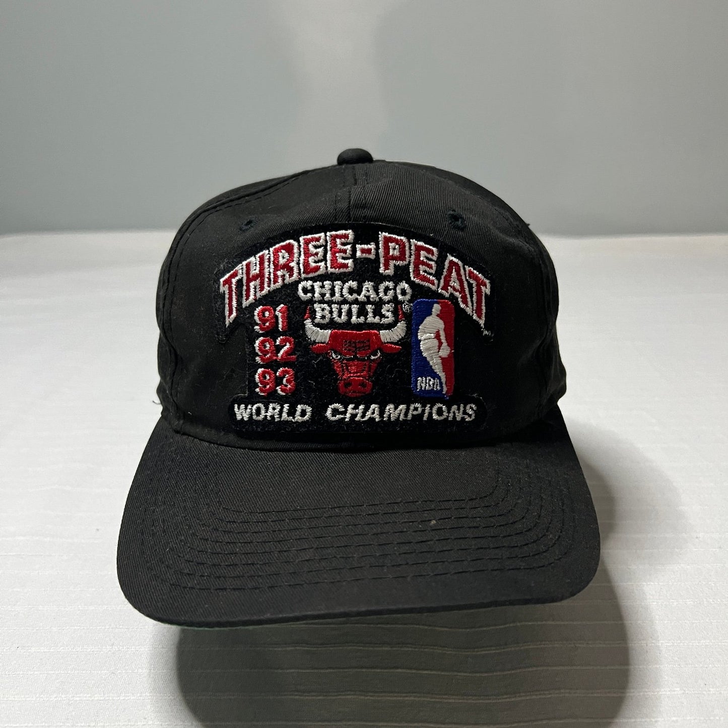 Vintage Chicago Bulls Three-Peat 1991-93 Hat Sports Specialties The Twill Black