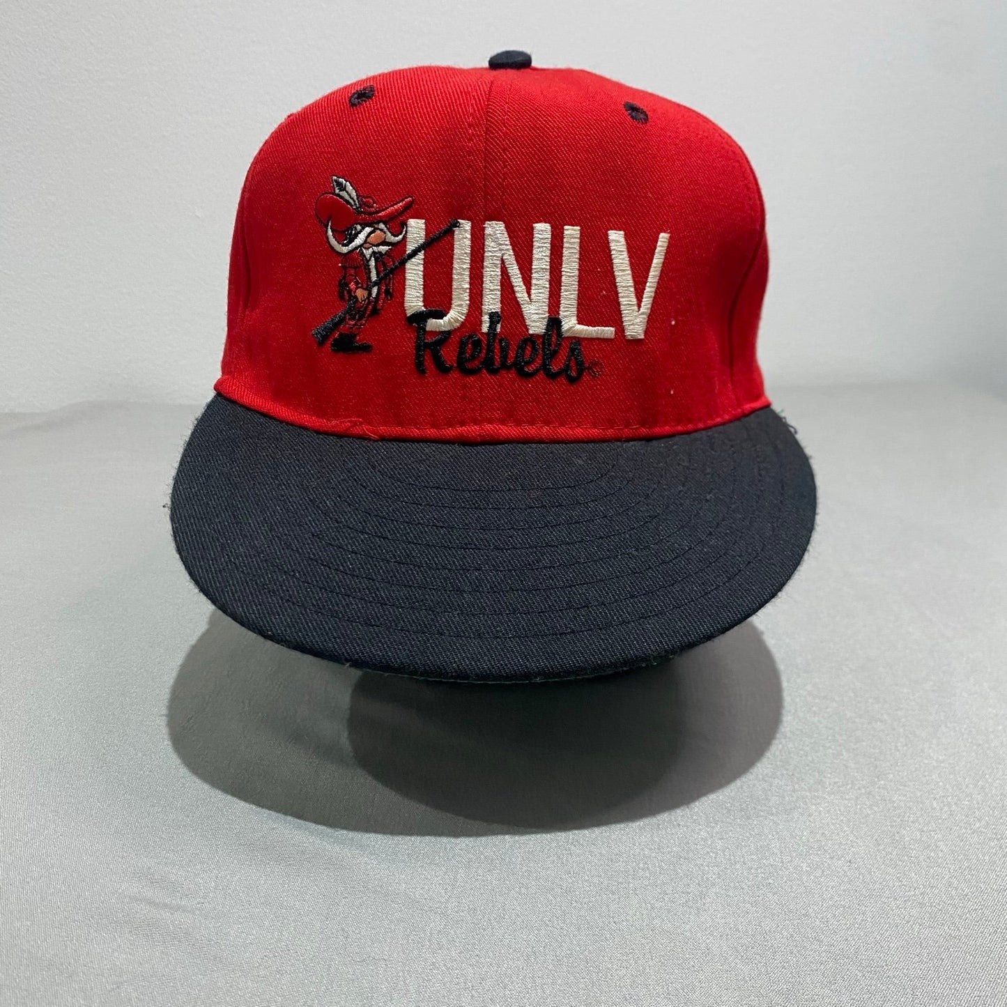 UNLV Rebels NCAA Hat Adjustable Snapback Red Black Cap