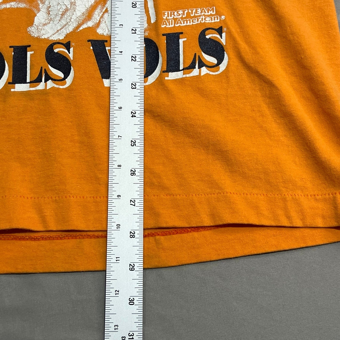 Vintage 90's University of Tennessee Shirt All Over Print Mens Large Basketball