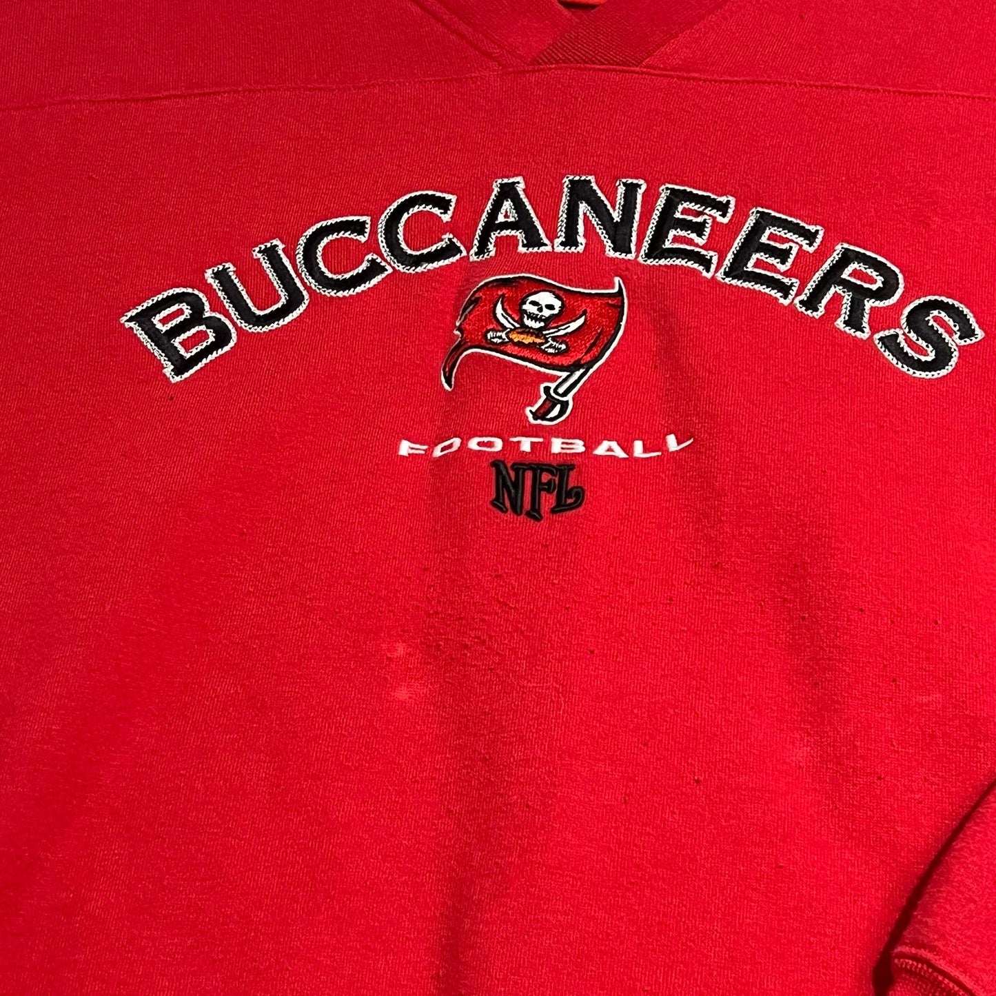 Tampa Bay Buccaneers Crewneck Sweater Mens XL Red Embroidered NFL