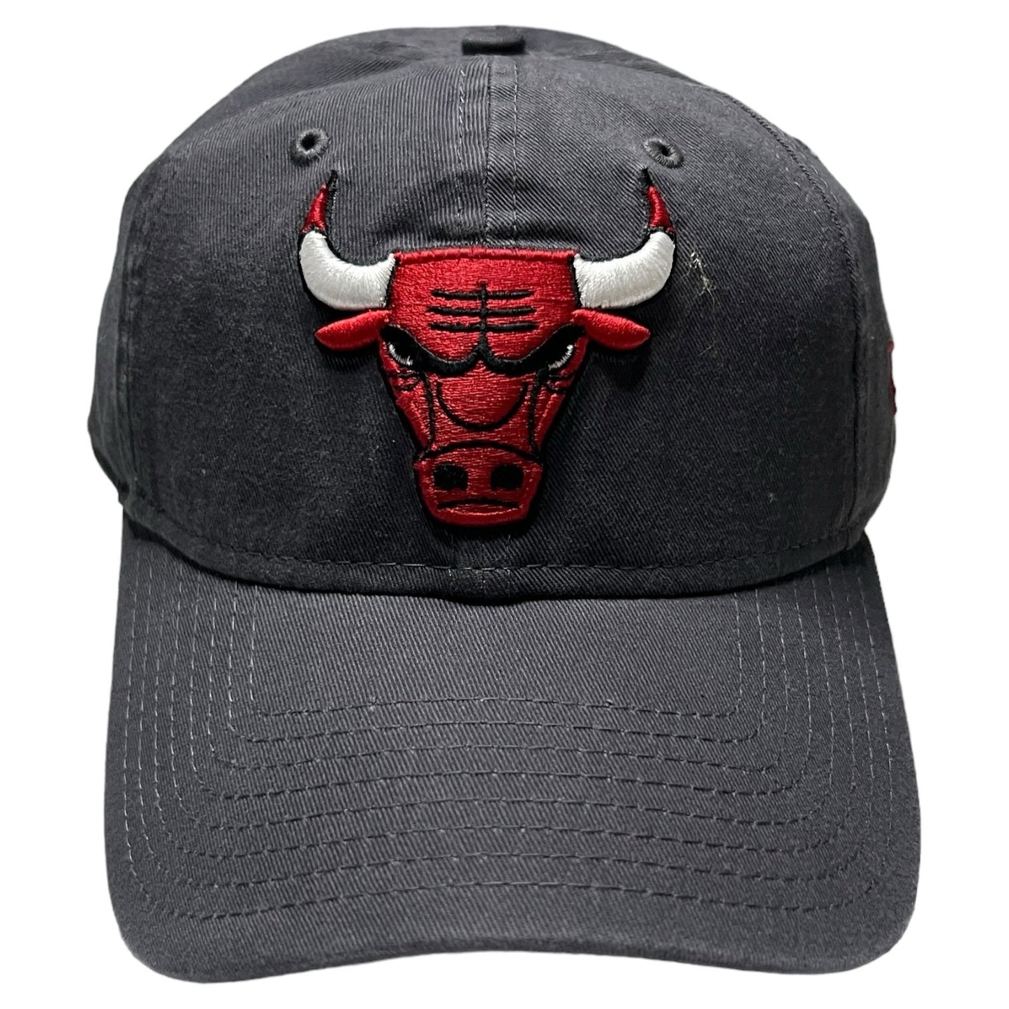 NWT Chicago Bulls New Era Hat Strapback Dad Cap Gray NBA