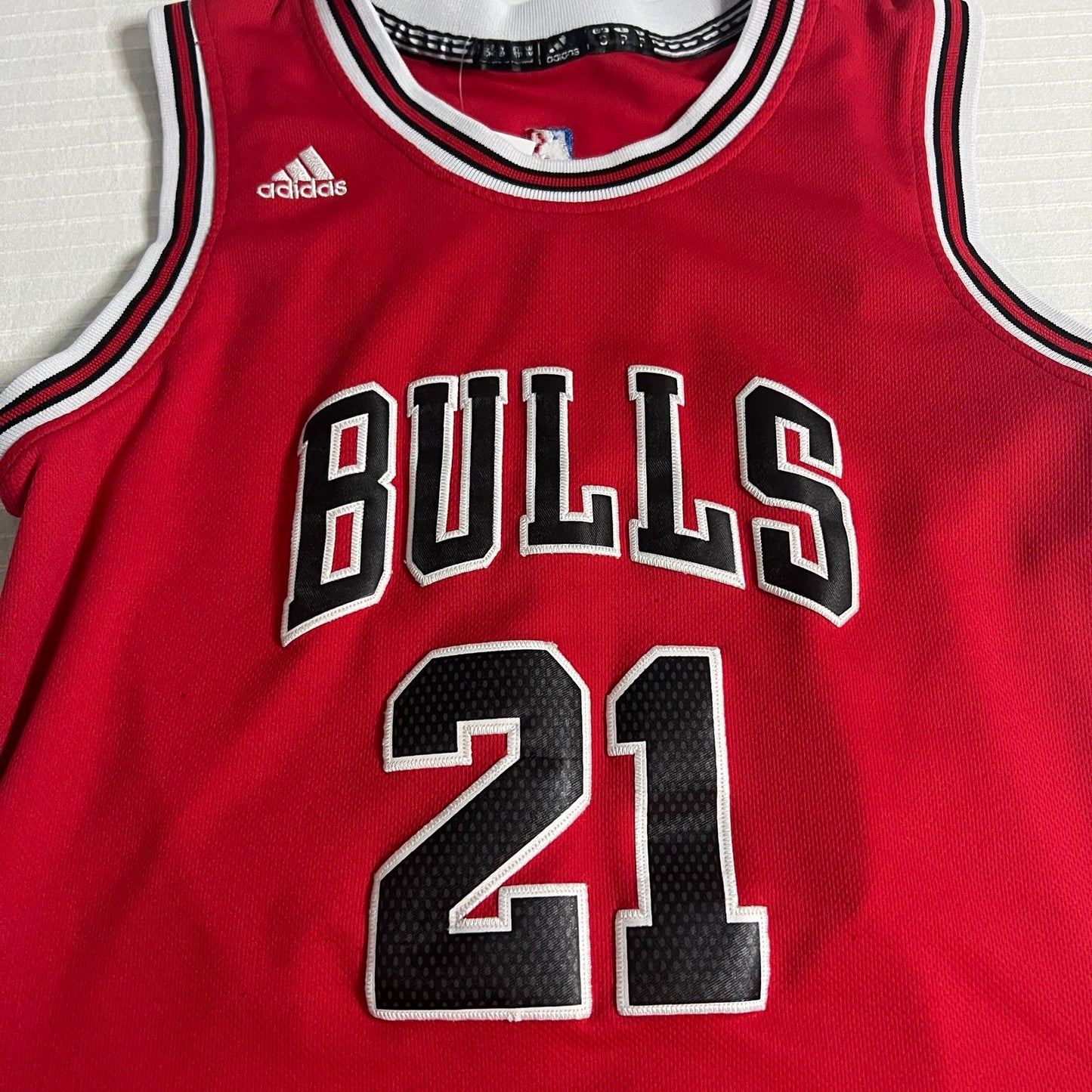 Jimmy Butler Jersey Kids Small Chicago Bulls Adidas Stitch Sewn Length +2 NBA