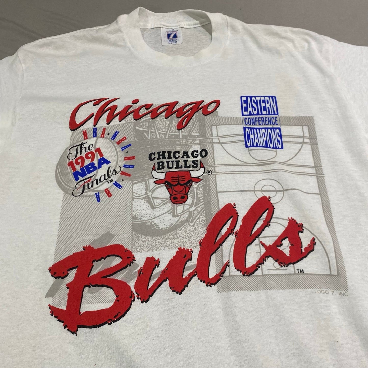 Vintage 1991 Chicago Bulls Womans XL Shirt LOGO 7 White Short Sleeve Champs NBA