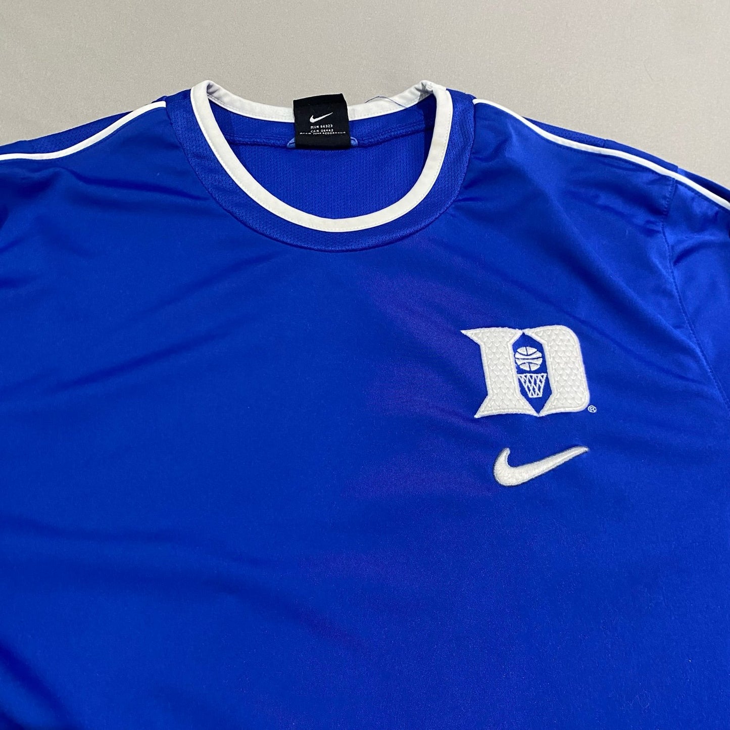 Nike Duke Blue Devils Long Sleeve NCAA Basketball Dri Fit Mens Small