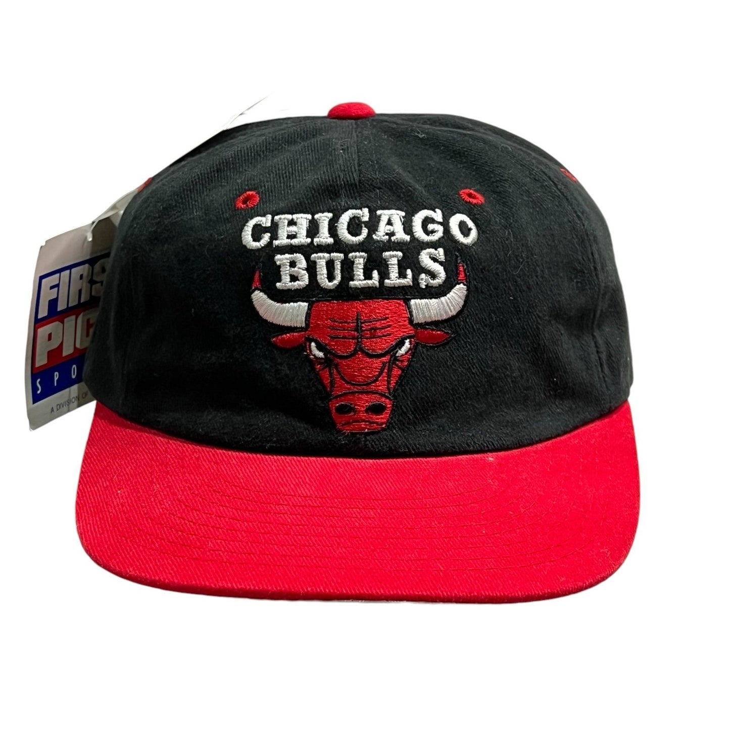 NWT Vintage 90's Chicago bulls Strapback Hat First Pick NBA Black Red