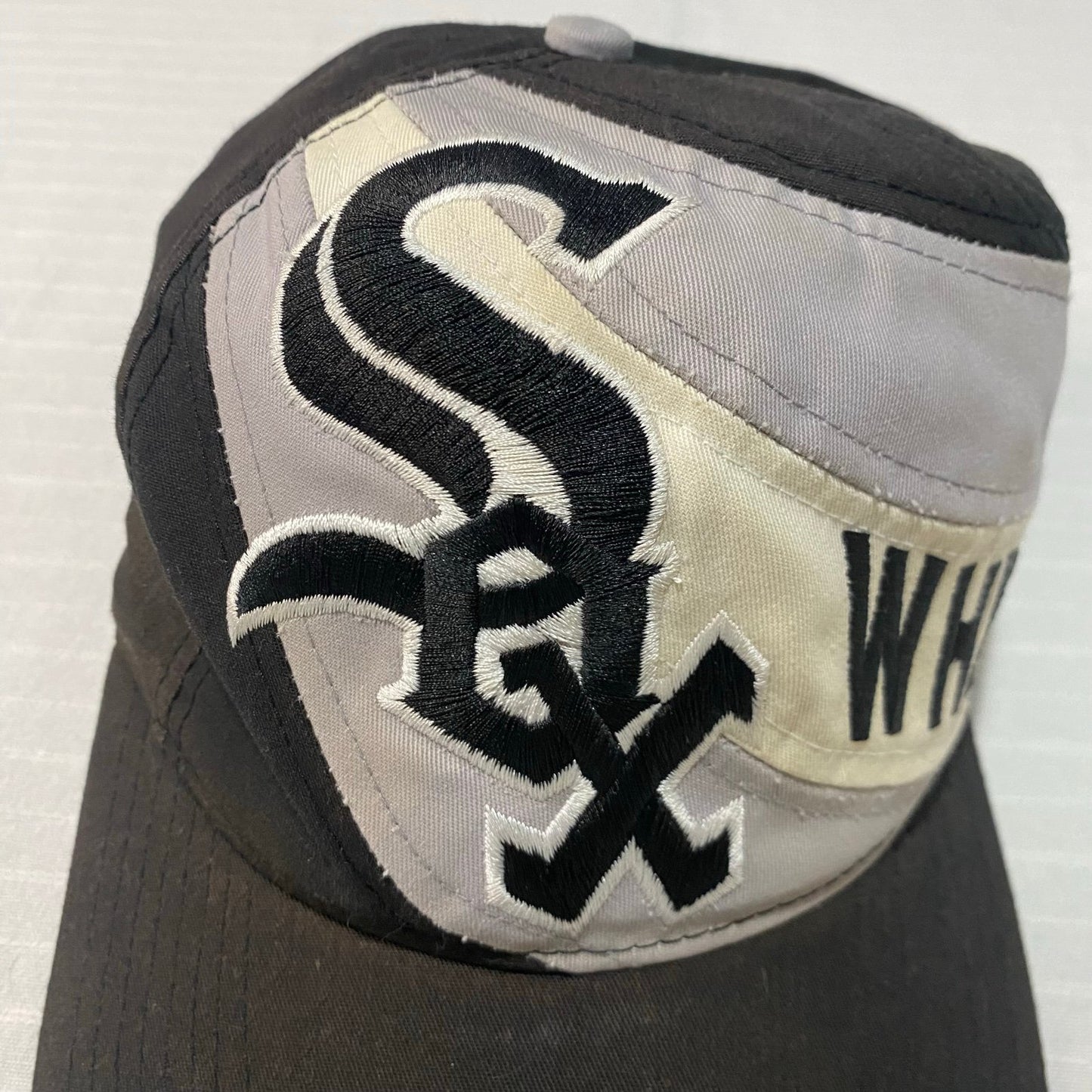 Vintage Chicago White Sox 90's Twins Enterprise Swirl Snapback Hat Black Cap